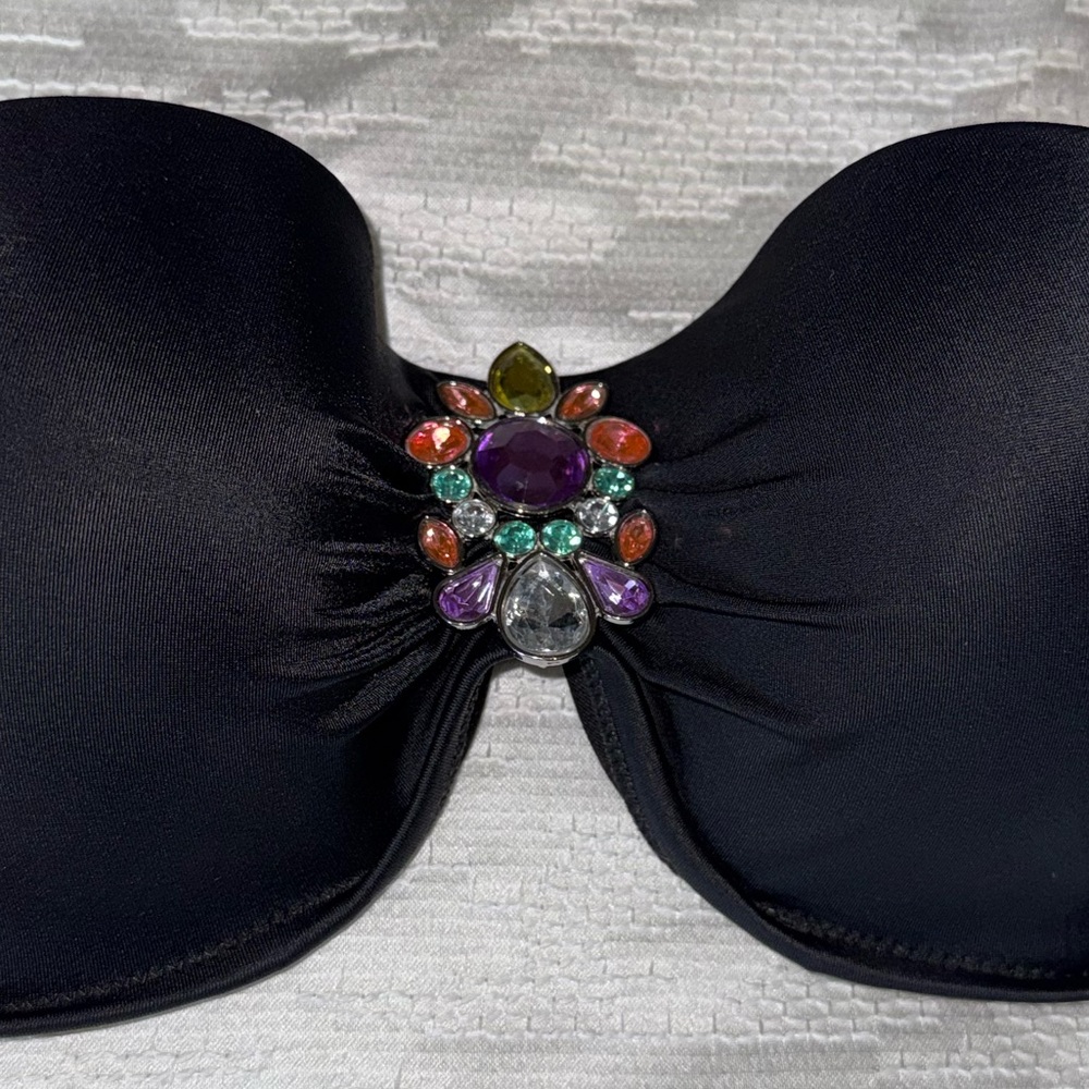 Victoria’s Secret swim top swimsuit size 34D strapless